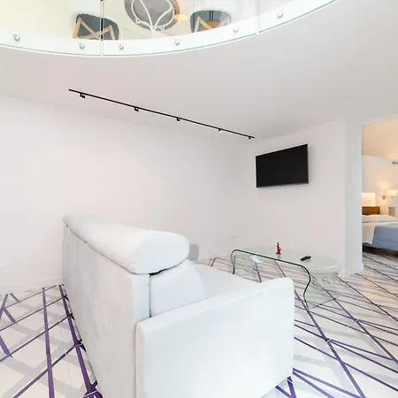Palazzo Colavolpe 4* アトラーニ